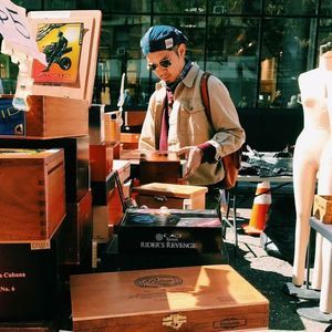 Meet your Posher, Wayne